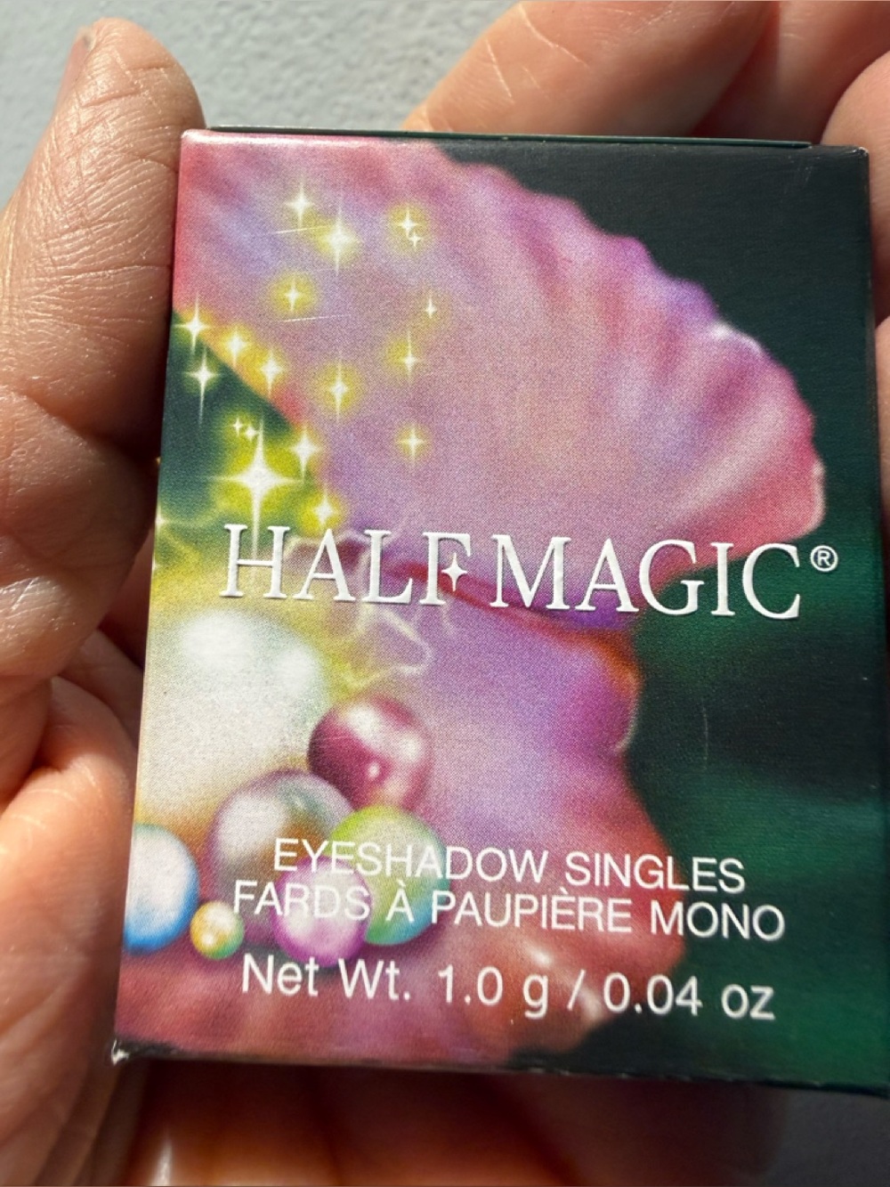 Half Magic Eye Shadow Single. Color: Sparkle Puff. Champagne w/icy blue sparkle. - Picture 8 of 9